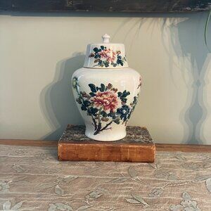 Vintage Hand Painted Ginger Jar w/ Lid – Floral Art & Calligraphy